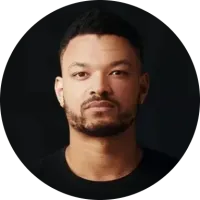 A portrait photo of Steven Bartlett, a British Entrepreneur